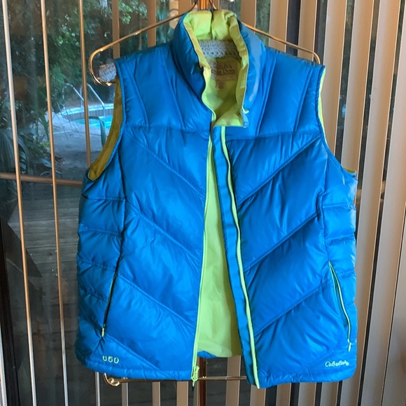 NWOT Cabelas Down Vest - Picture 1 of 9